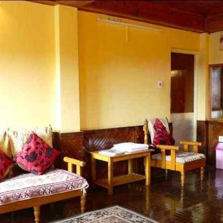 فندق Tip Top Gujarati House جانجتوك المظهر الخارجي الصورة